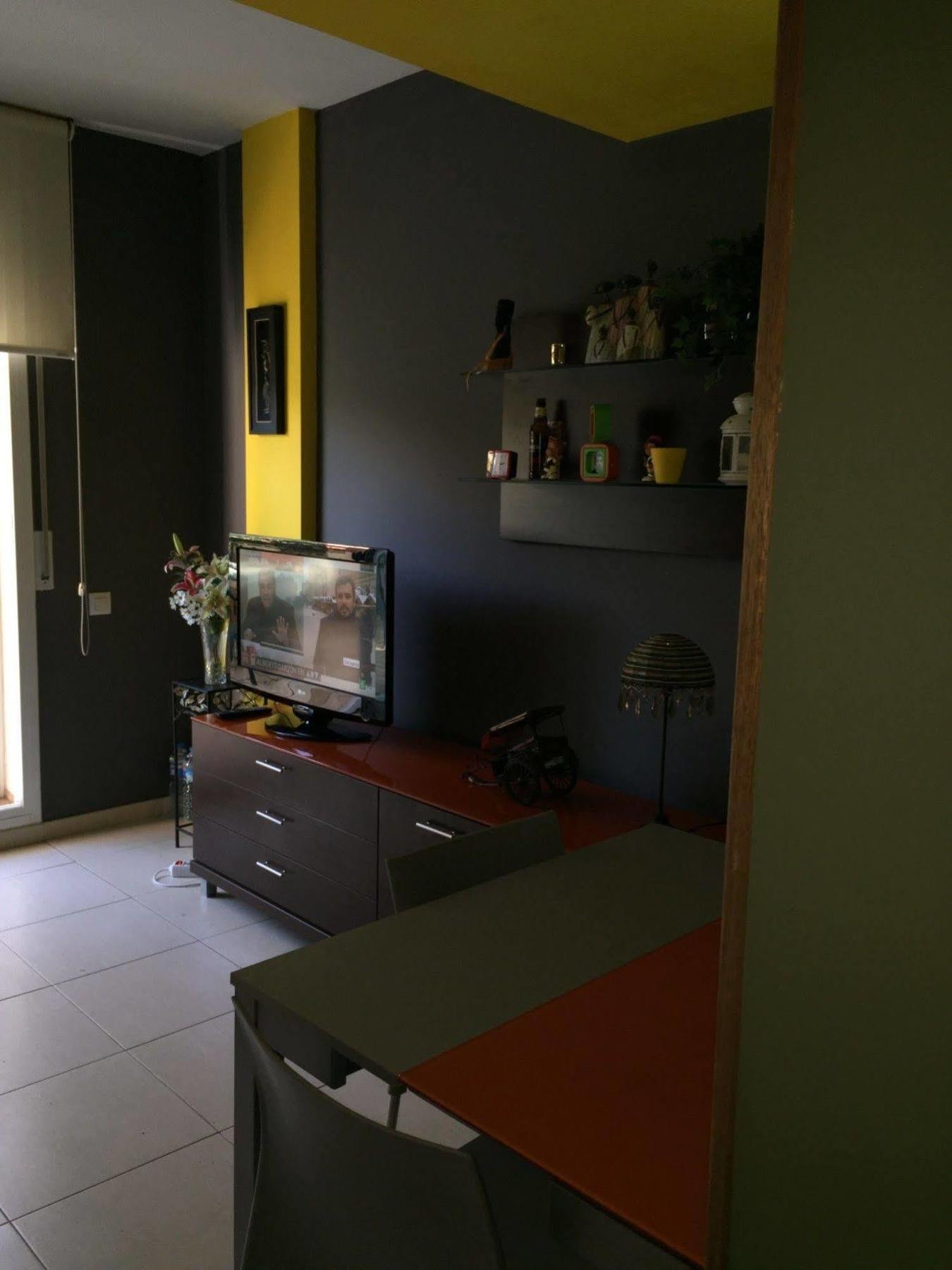 Mi Casa Fenals Family